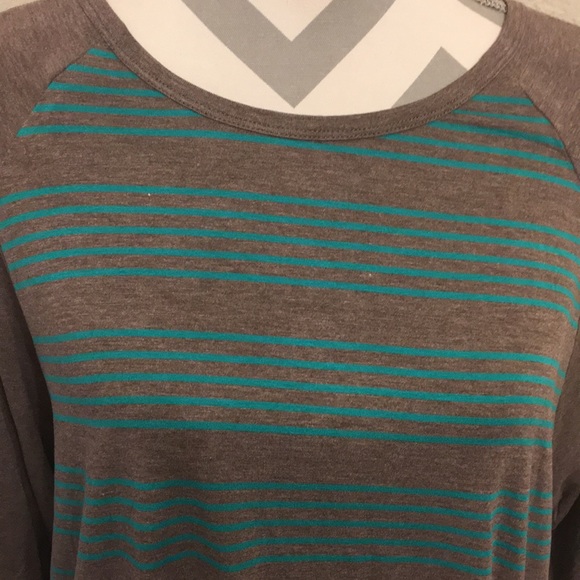 LuLaRoe Randy NWT - Picture 2 of 4